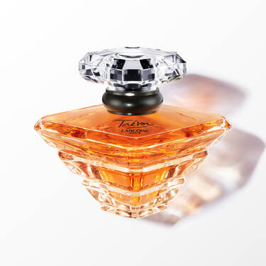 Trésor Lancôme, eau de parfum 50 ml et 100 ml | Poudrine Dakar