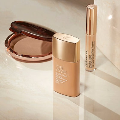 Double Wear Teint Naturel Longue Tenue SPF 20