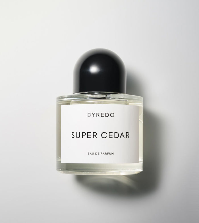 Super Cedar Byredo, eau de parfum 50 ml et 100 ml | Poudrine Dakar